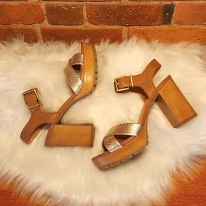Crown Vintage Platform Chunky Heel Sandal